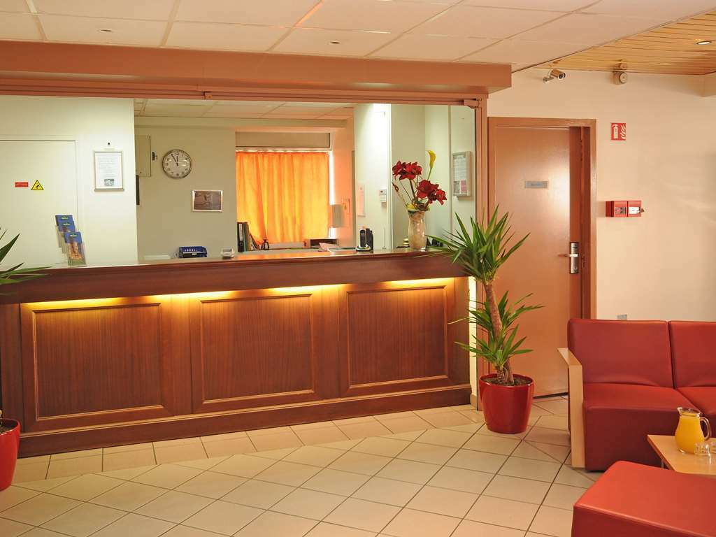 Ibis Budget Jallieu Centre 2*